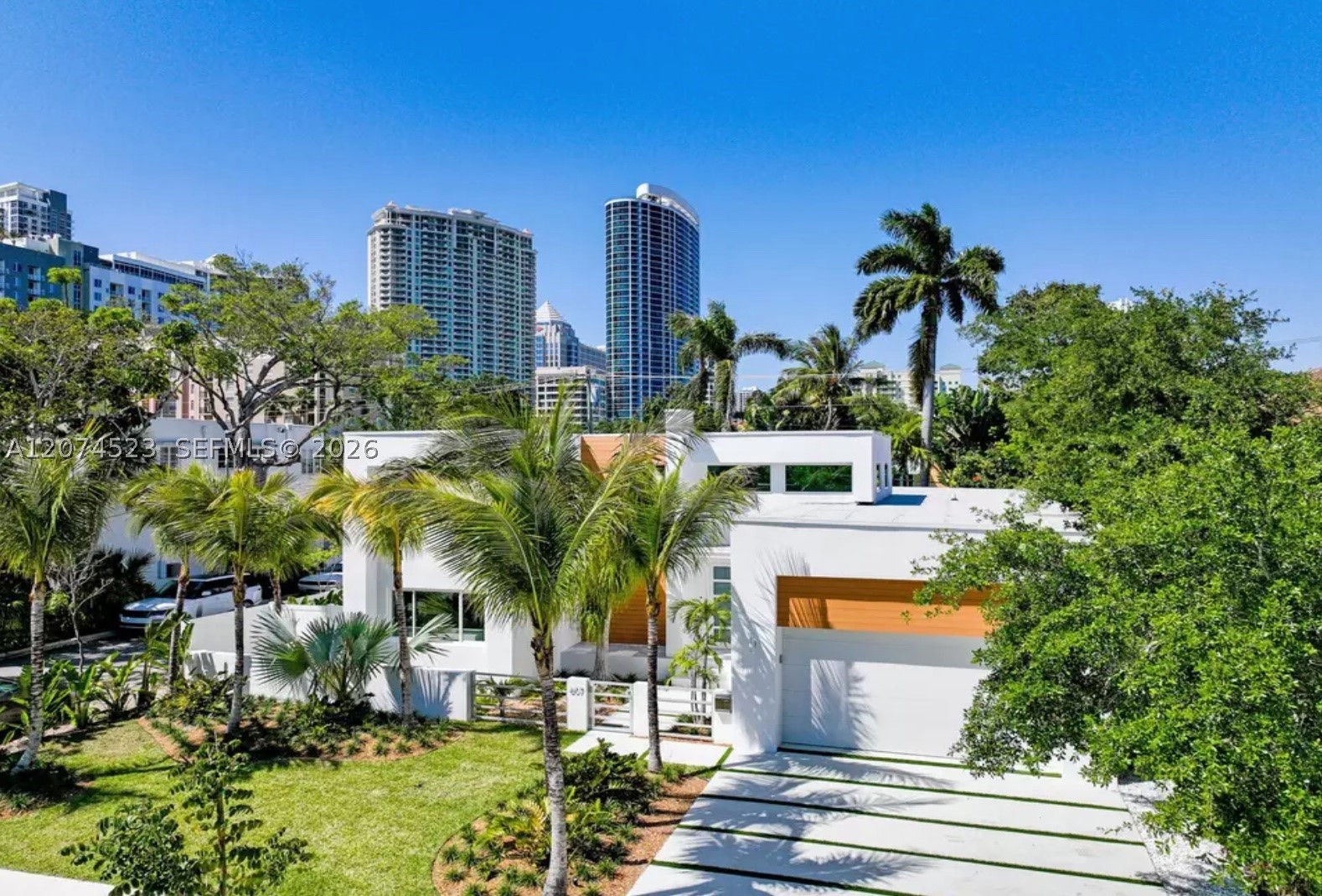 607 SE 6th St Fort Lauderdale, FL 33301