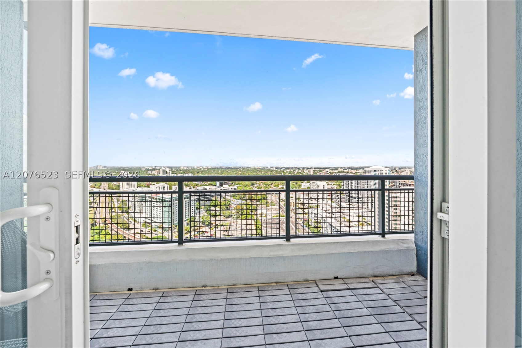 image Infinity at Brickell9