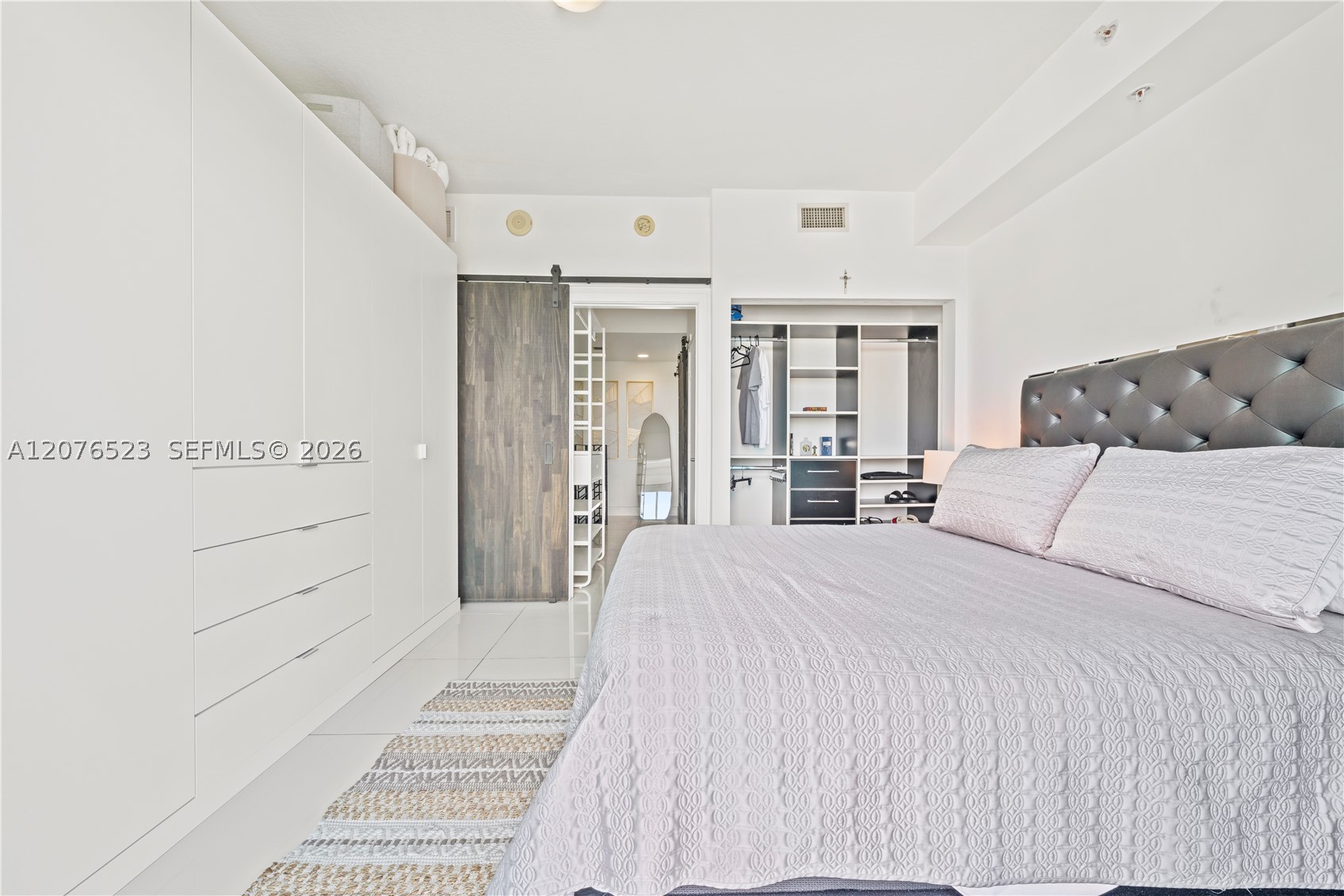 image Infinity at Brickell11