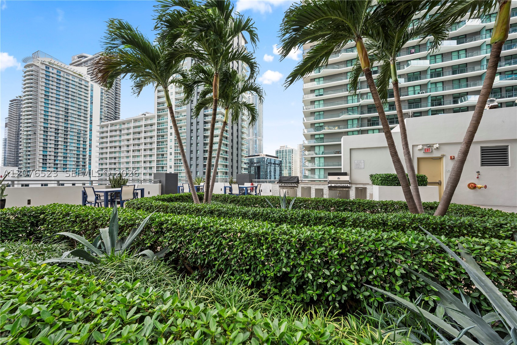 image Infinity at Brickell19