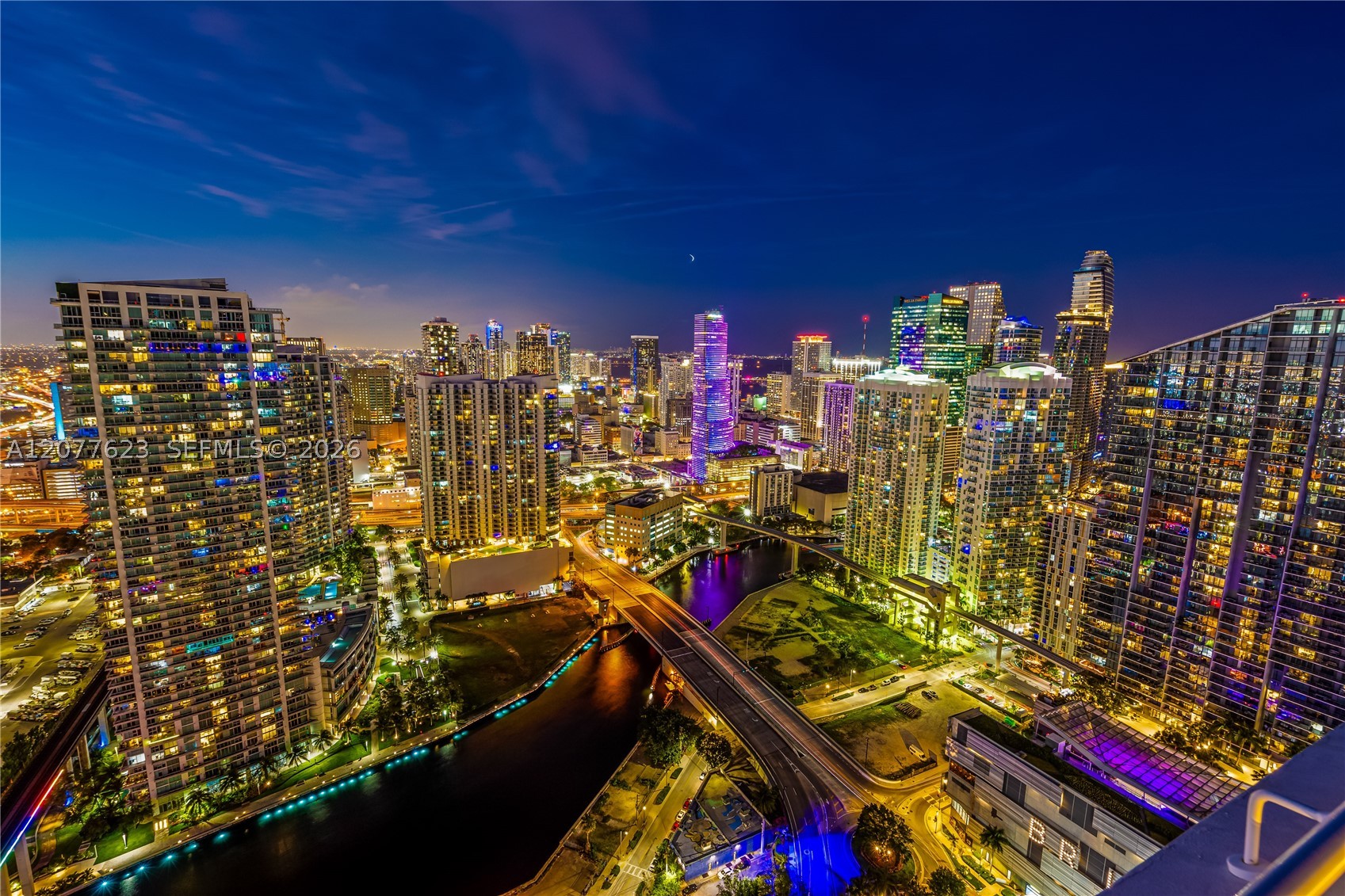 88 SW 7th St #4203 Miami, FL 33130