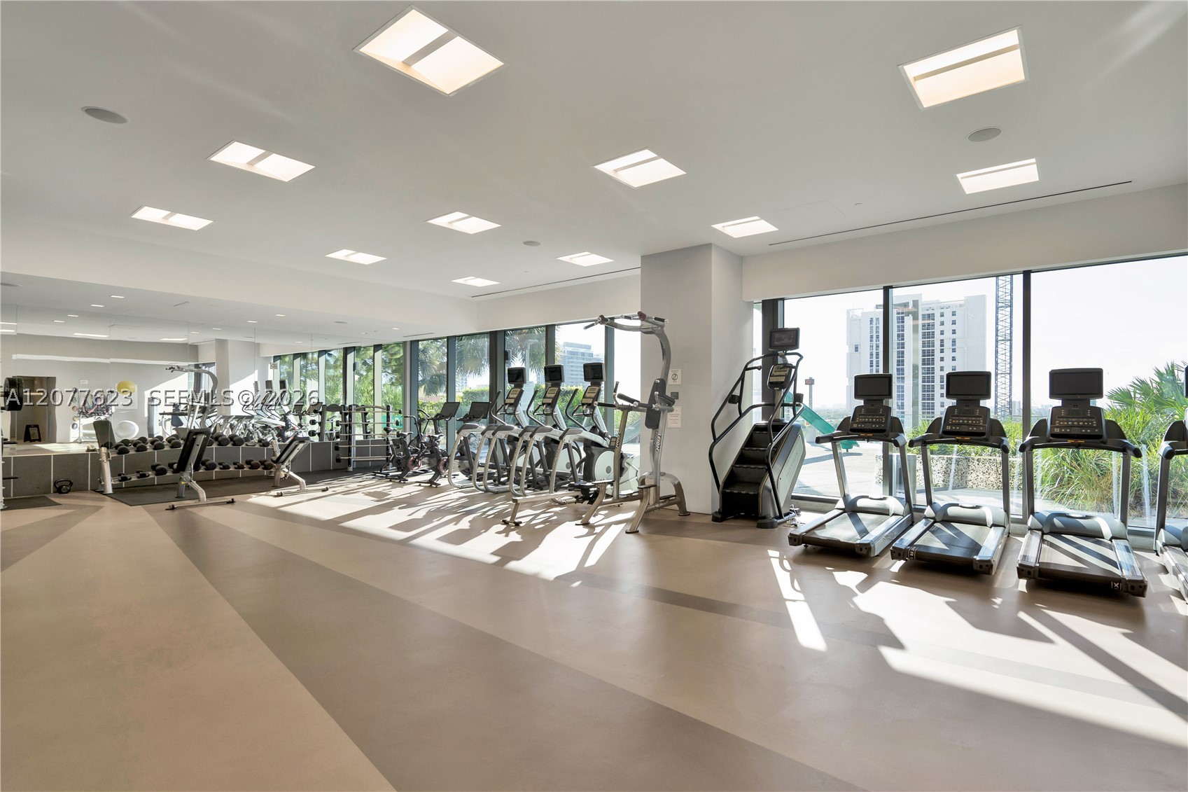 88 SW 7th St #4203 Miami, FL 33130