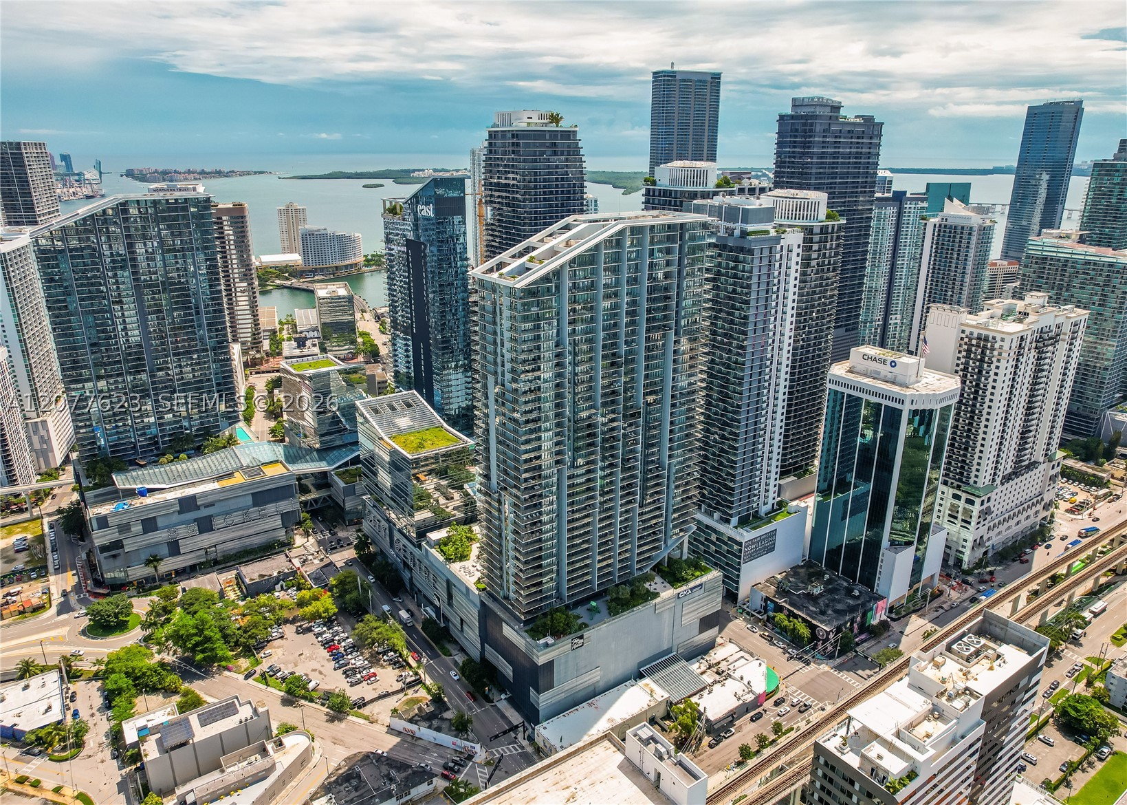 88 SW 7th St #4203 Miami, FL 33130
