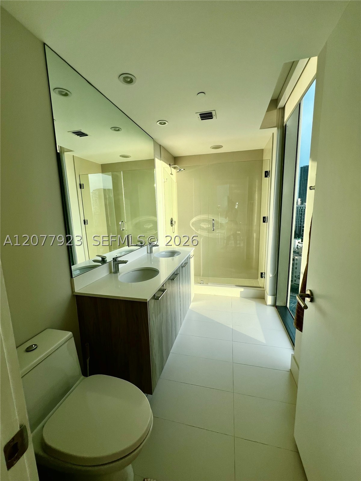 501 NE 31st St #1910 Miami, FL 33137