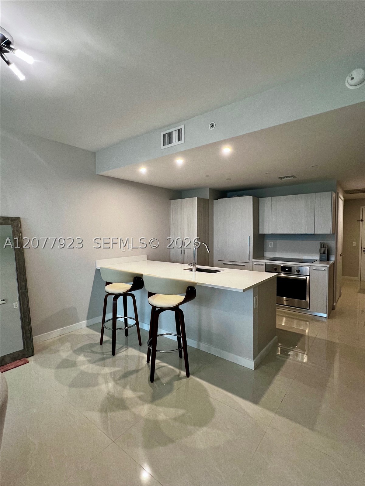 501 NE 31st St #1910 Miami, FL 33137