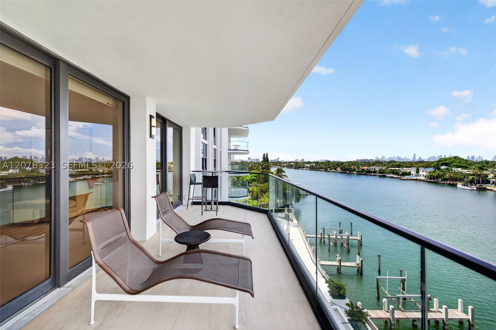 5500 Collins Ave #702 Miami Beach, FL 33140