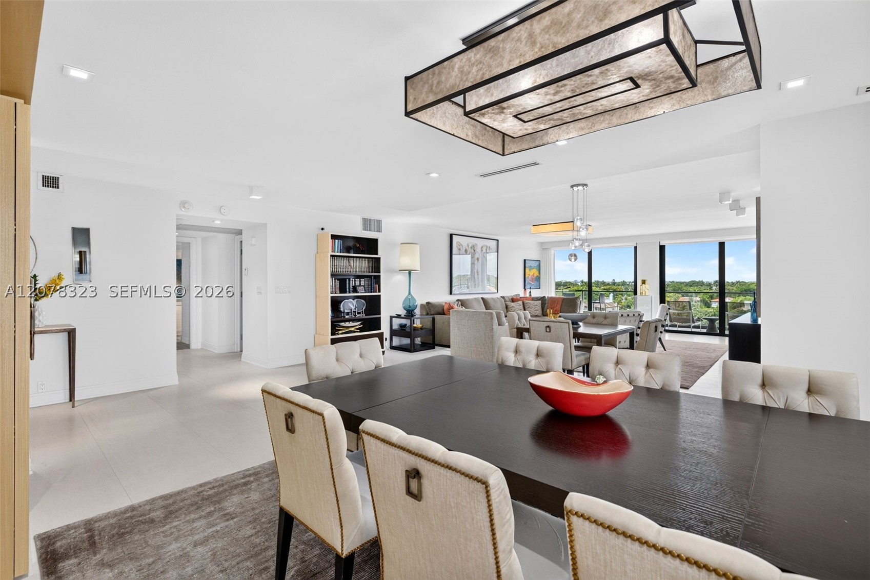 5500 Collins Ave #702 Miami Beach, FL 33140