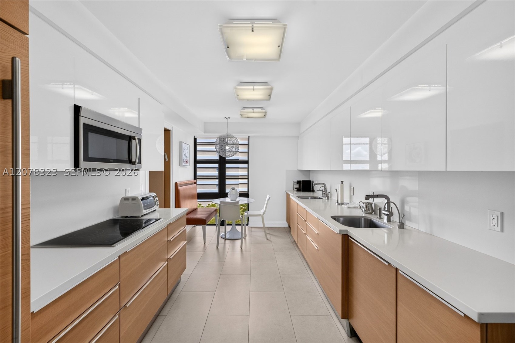 5500 Collins Ave #702 Miami Beach, FL 33140