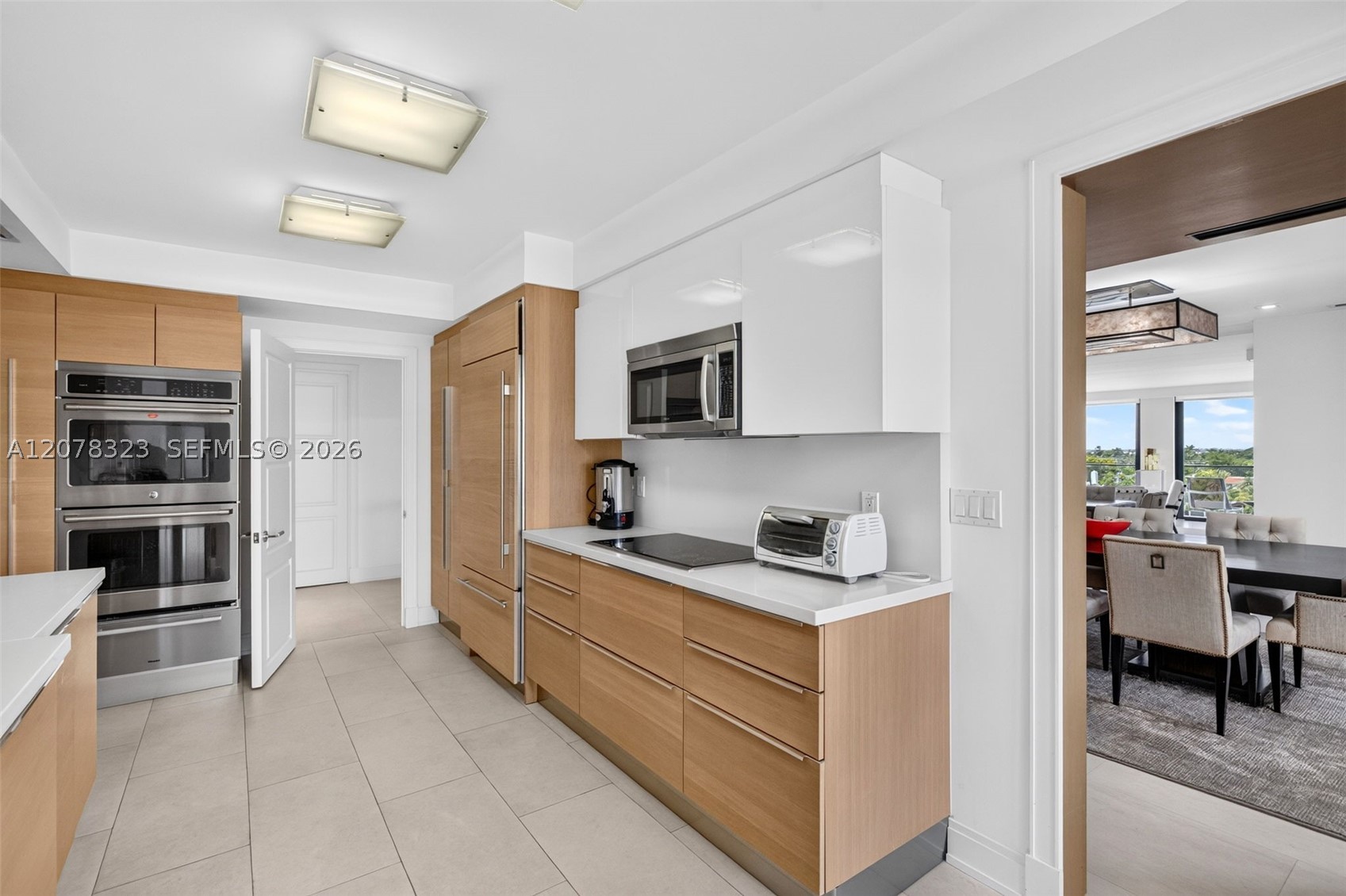 5500 Collins Ave #702 Miami Beach, FL 33140