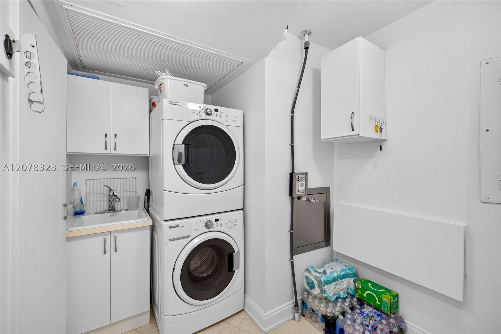 5500 Collins Ave #702 Miami Beach, FL 33140