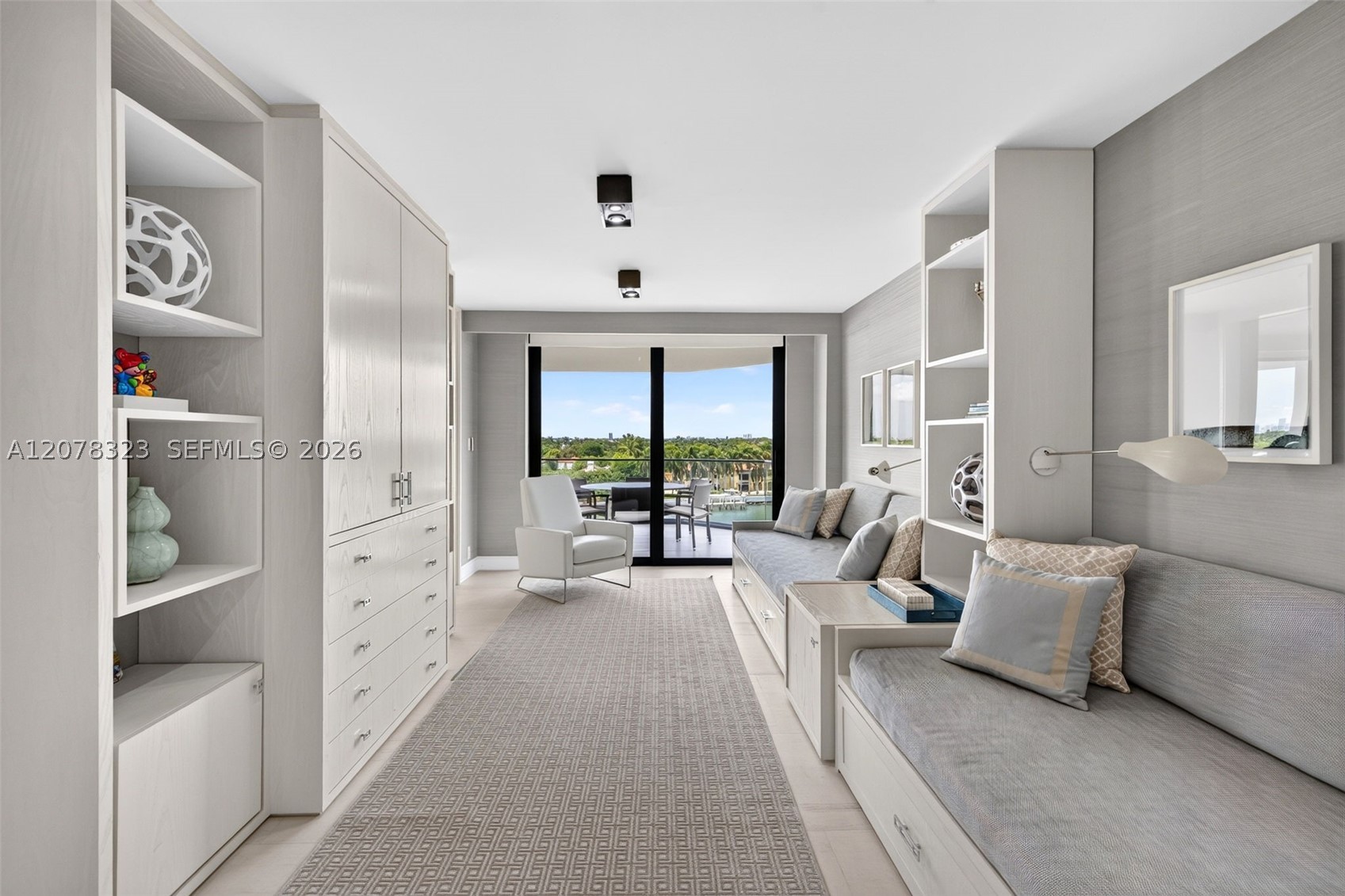 5500 Collins Ave #702 Miami Beach, FL 33140