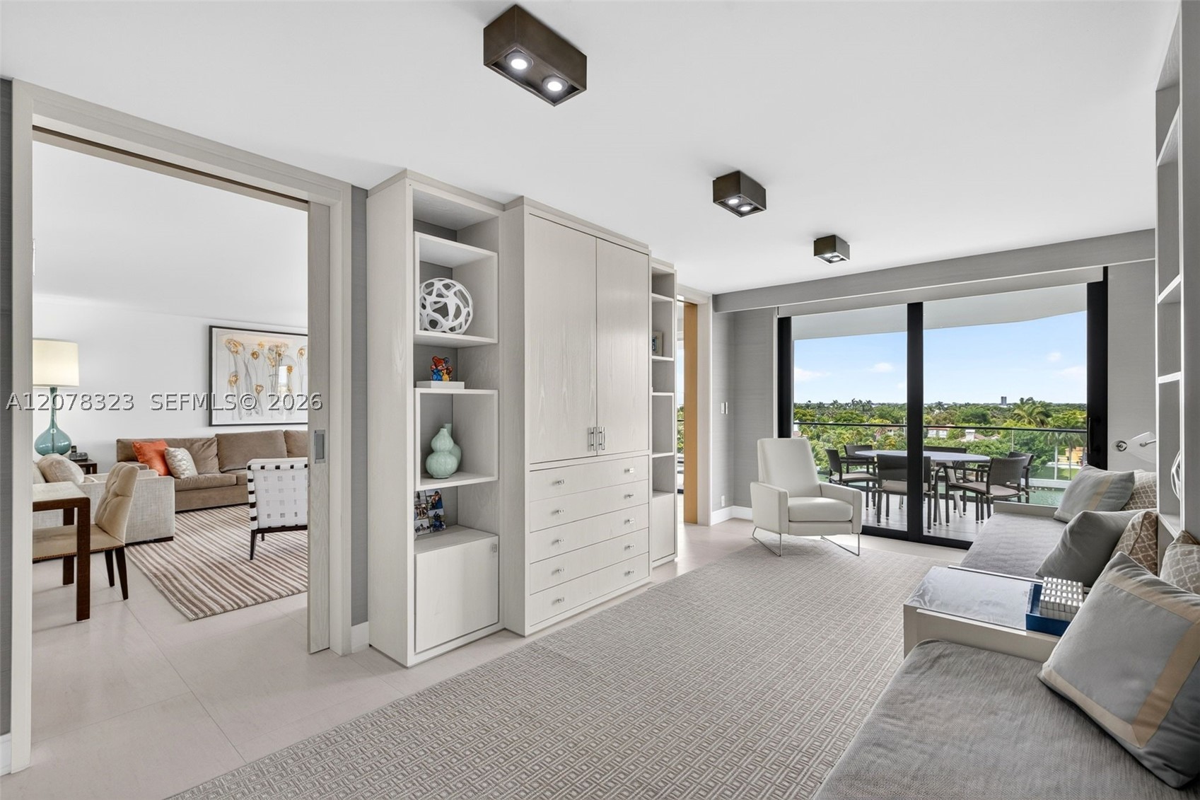 5500 Collins Ave #702 Miami Beach, FL 33140
