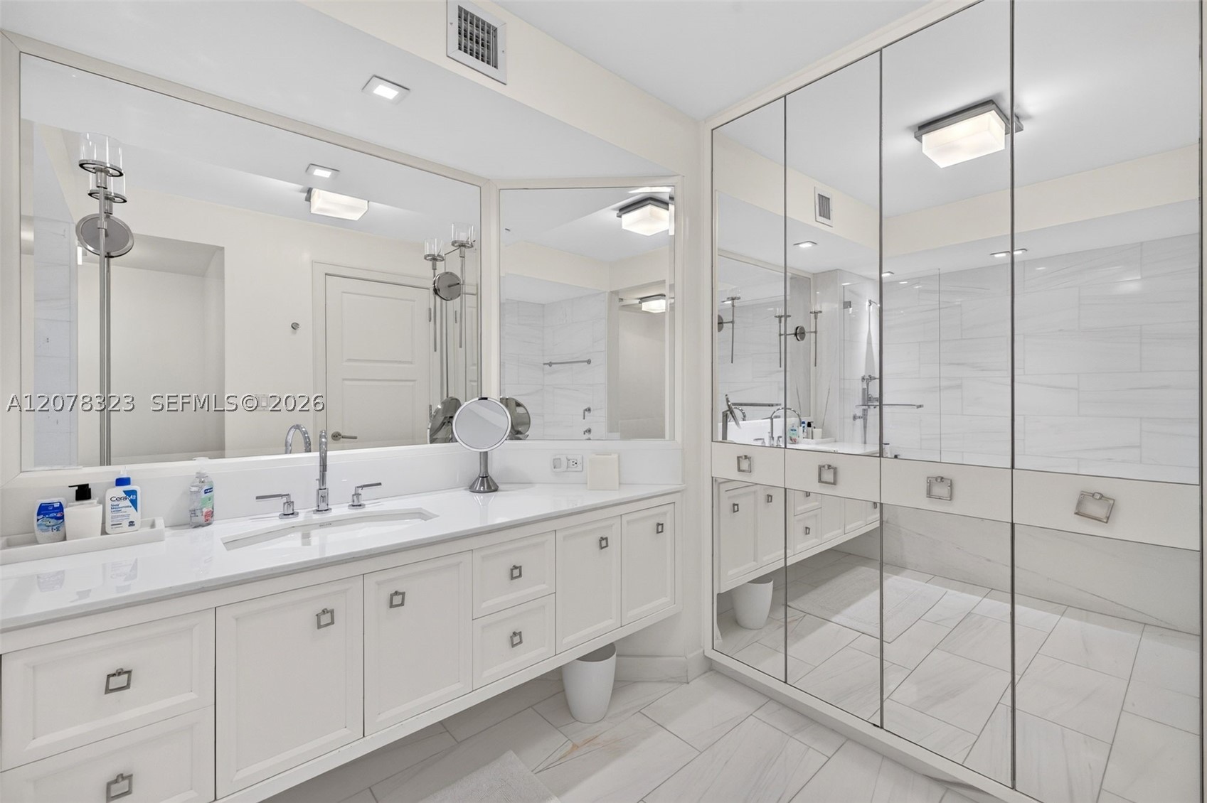 5500 Collins Ave #702 Miami Beach, FL 33140