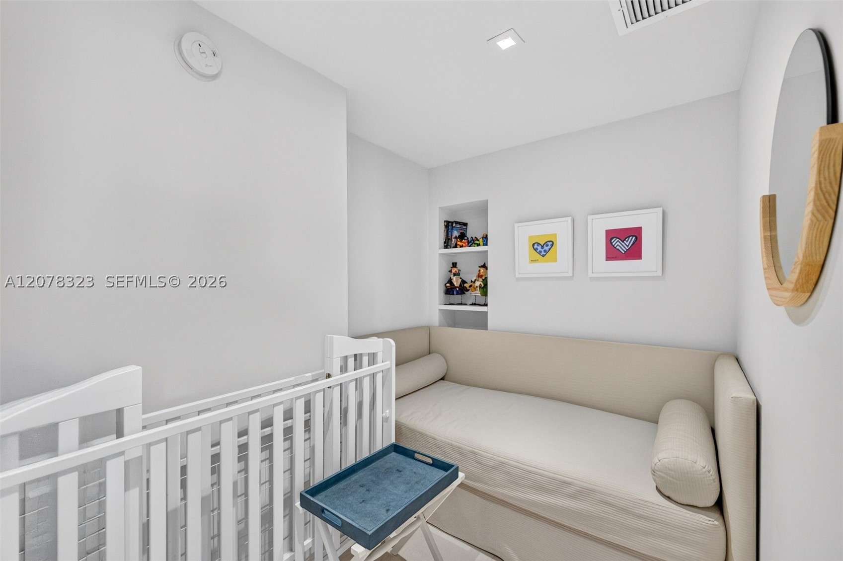 5500 Collins Ave #702 Miami Beach, FL 33140