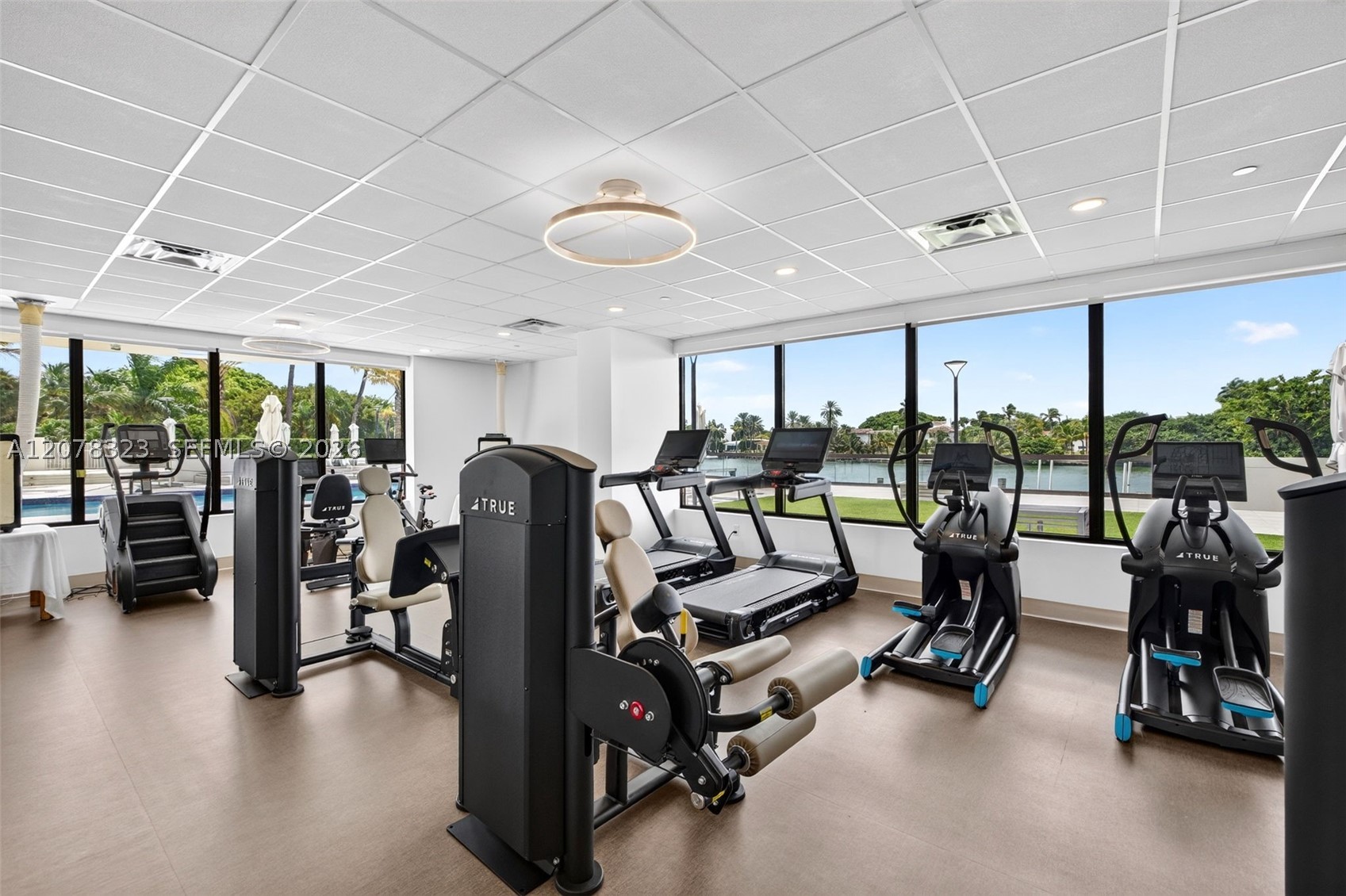 5500 Collins Ave #702 Miami Beach, FL 33140