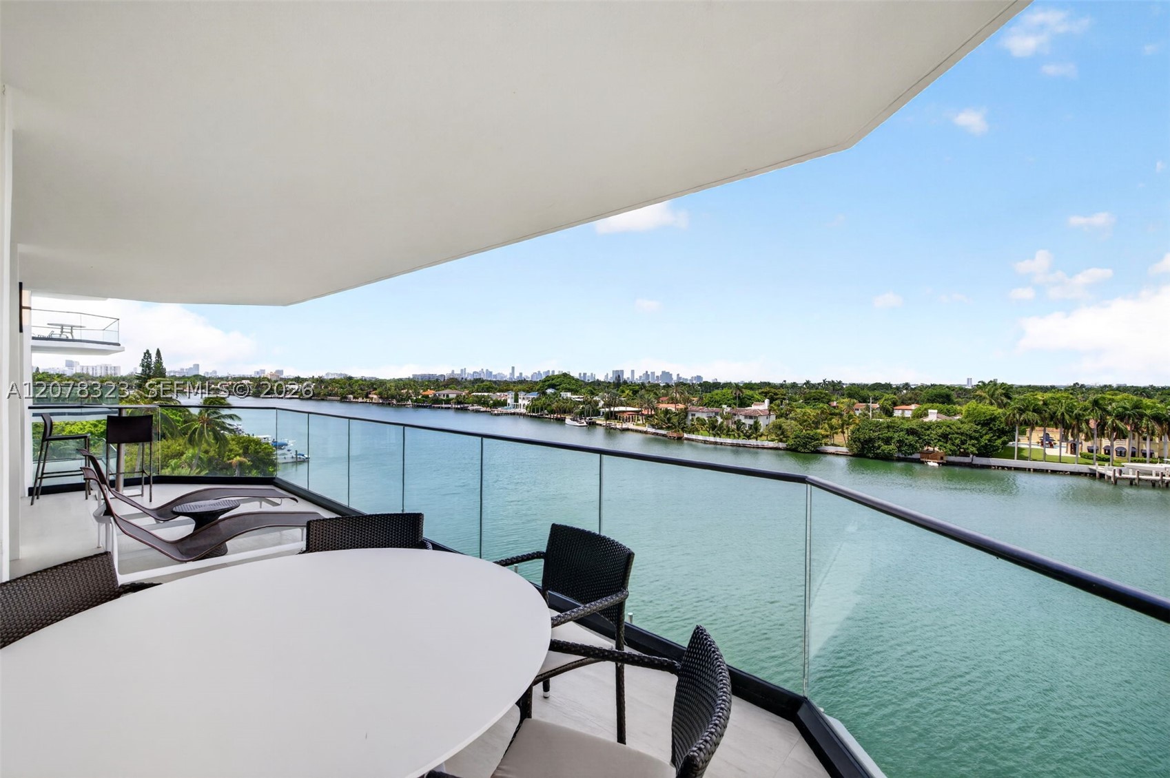 5500 Collins Ave #702 Miami Beach, FL 33140