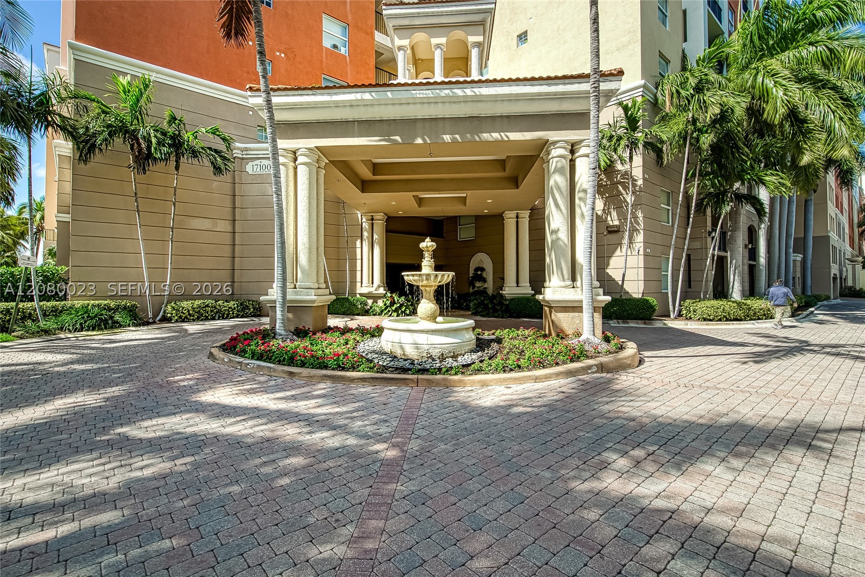 image Porto Bellagio Condo37