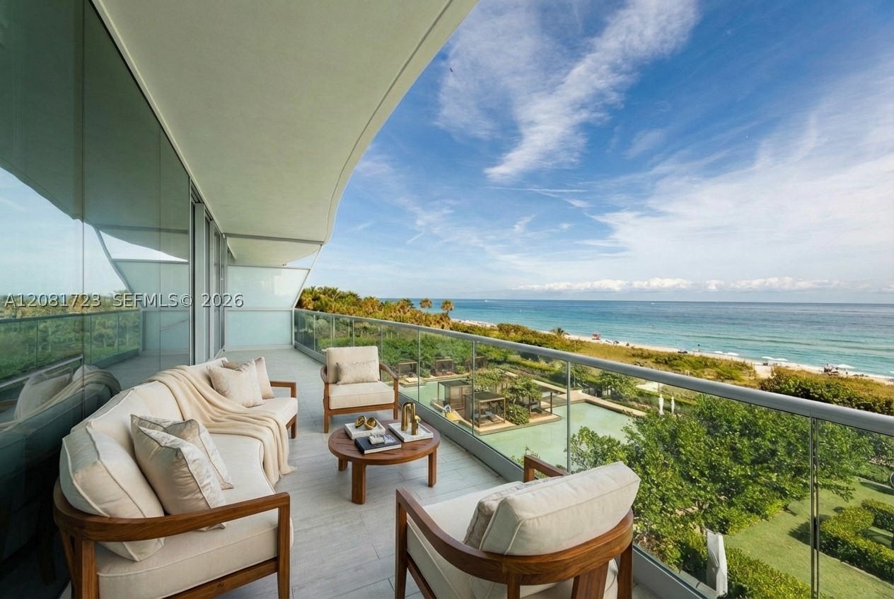 image Fendi Chateau Residences1