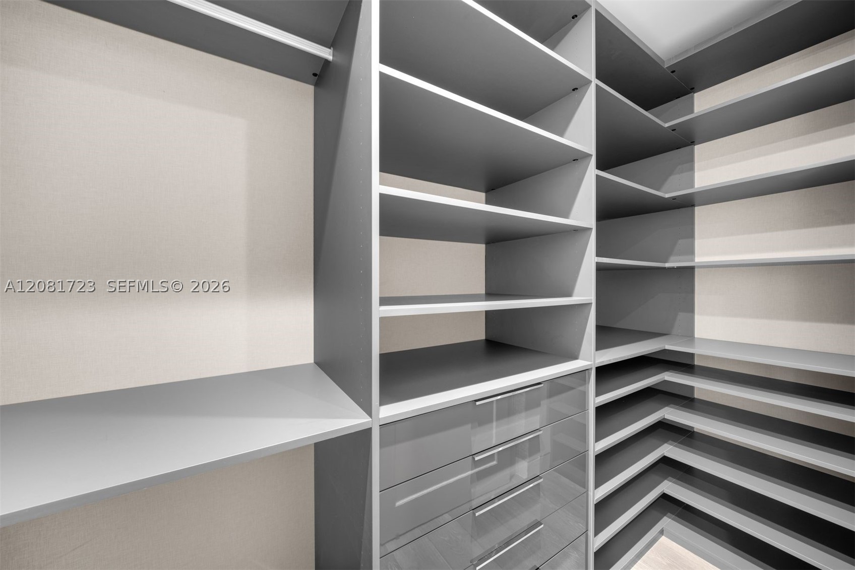 image Fendi Chateau Residences21