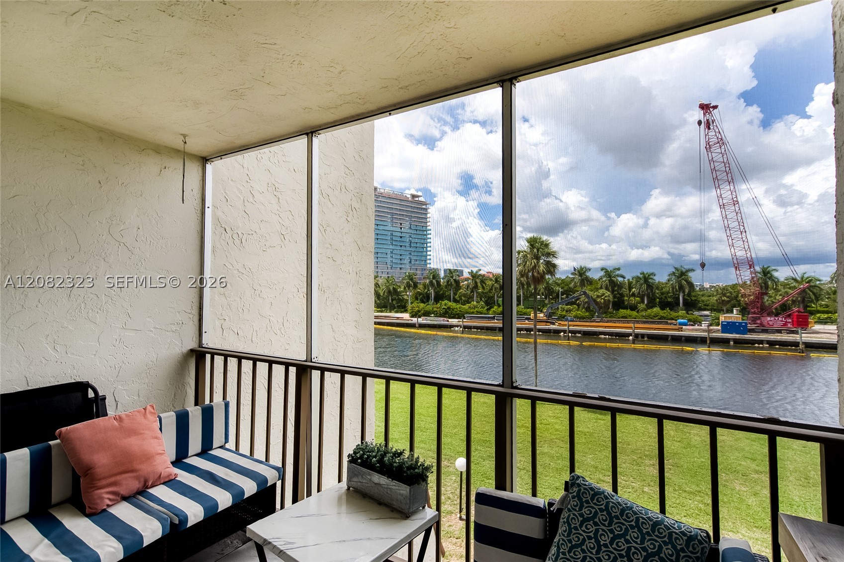 601 Three Iss Blvd #304