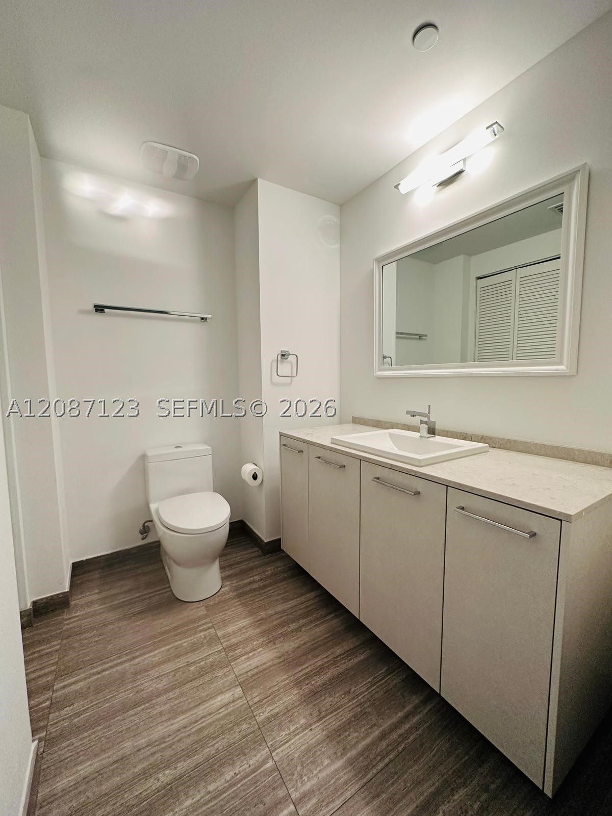 image 1010 Brickell8