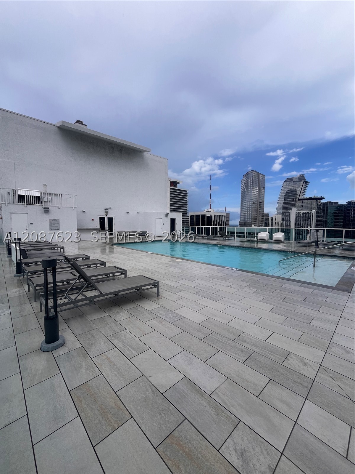 image The Loft 21