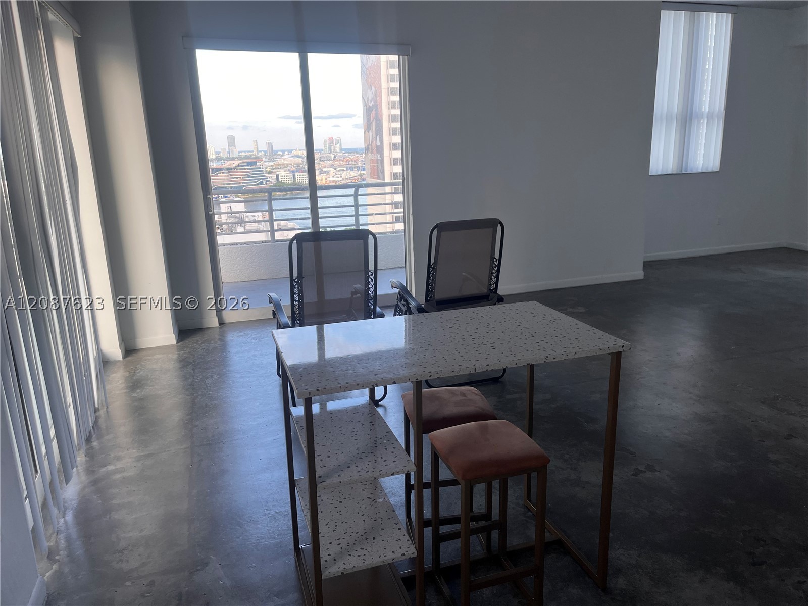 image The Loft 22