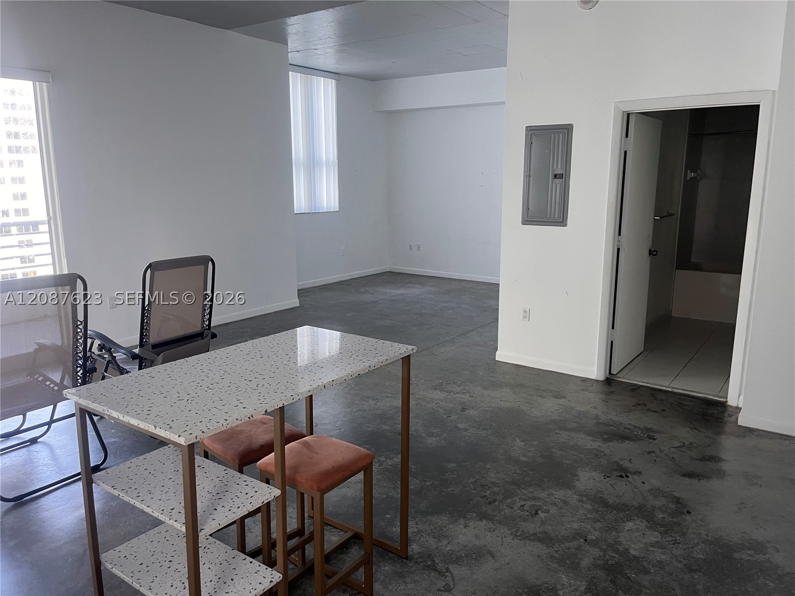 image The Loft 23