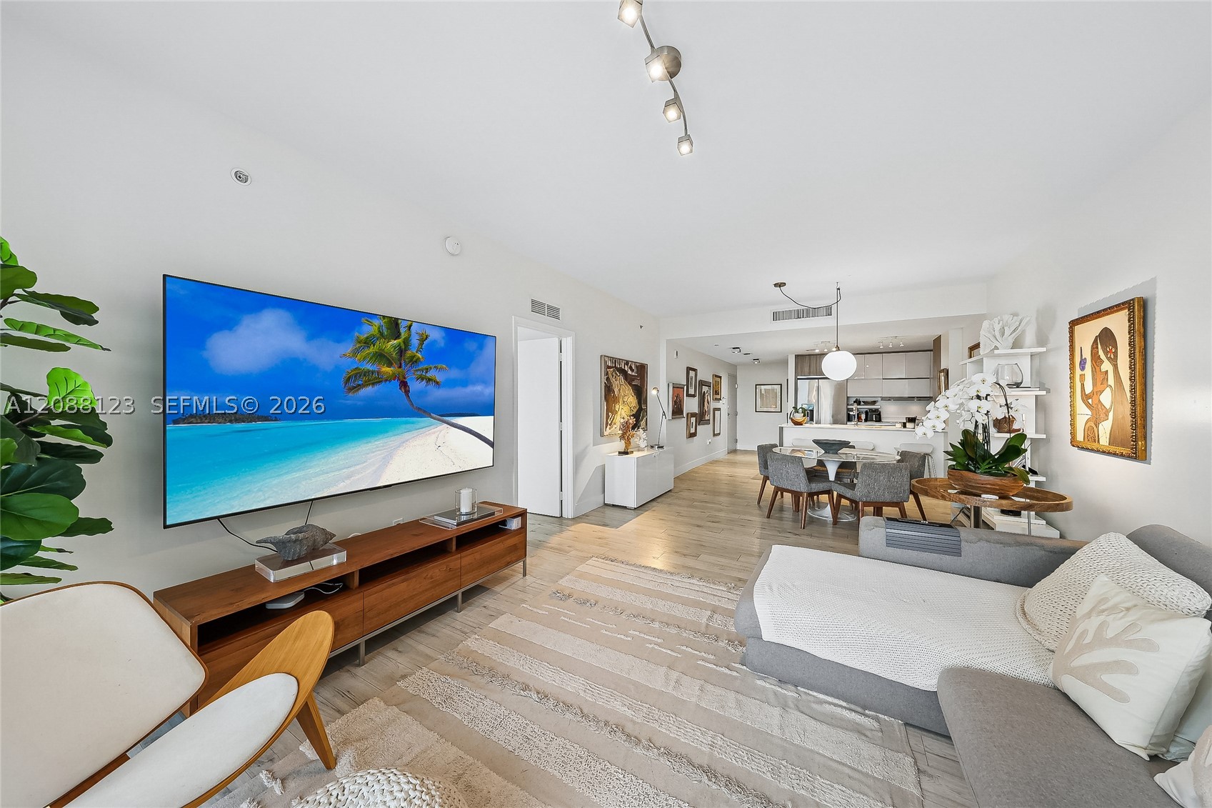 image Bay House7