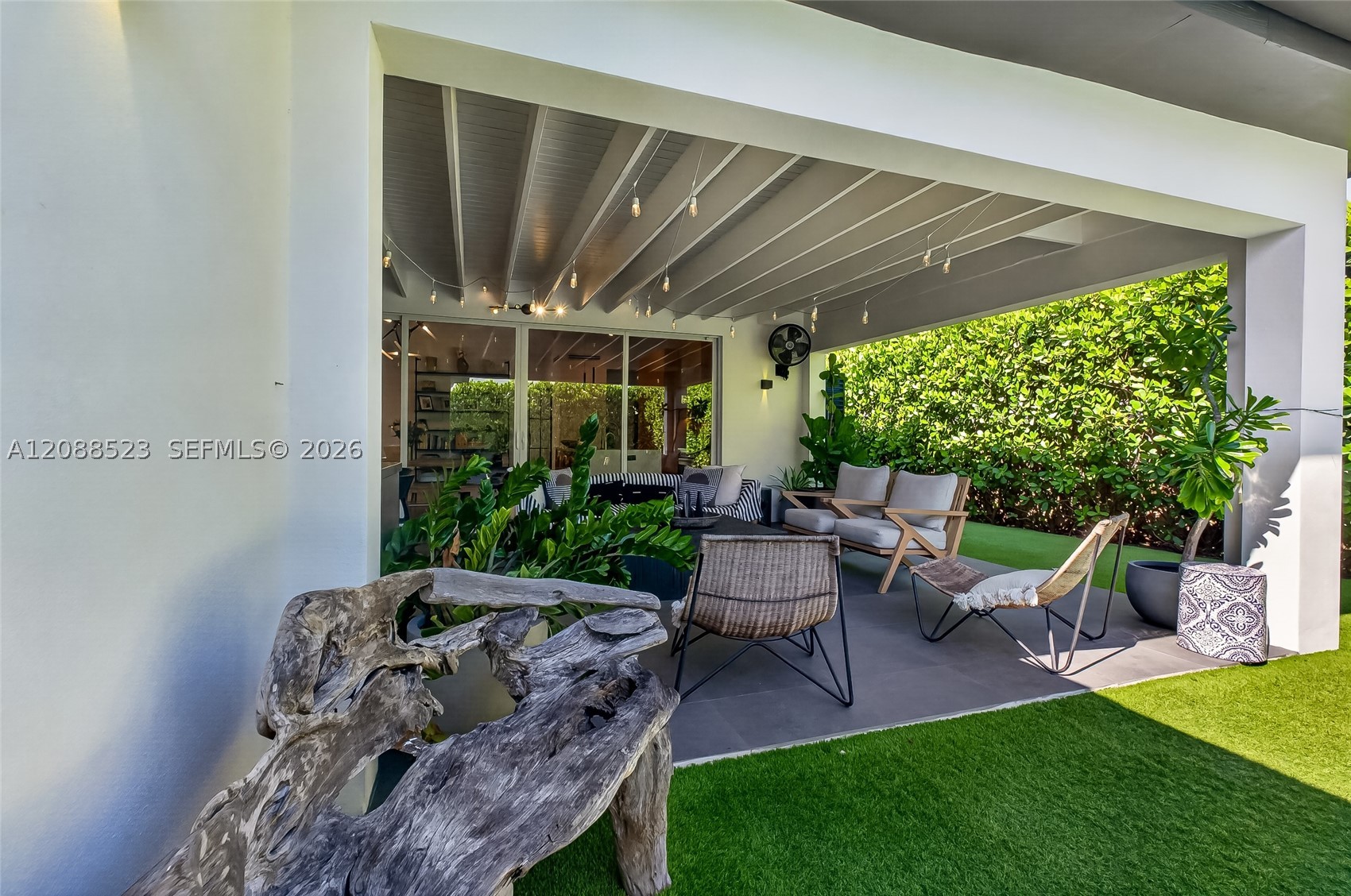 2342 SW 25th Ter Miami, FL 33133