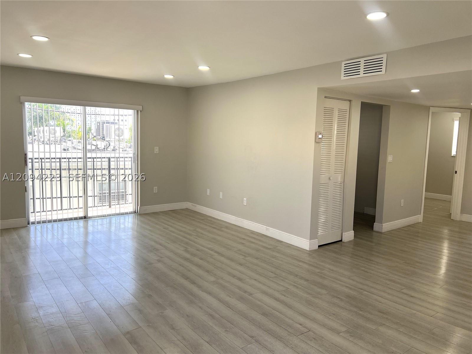 1605 Pennsylvania Ave #304