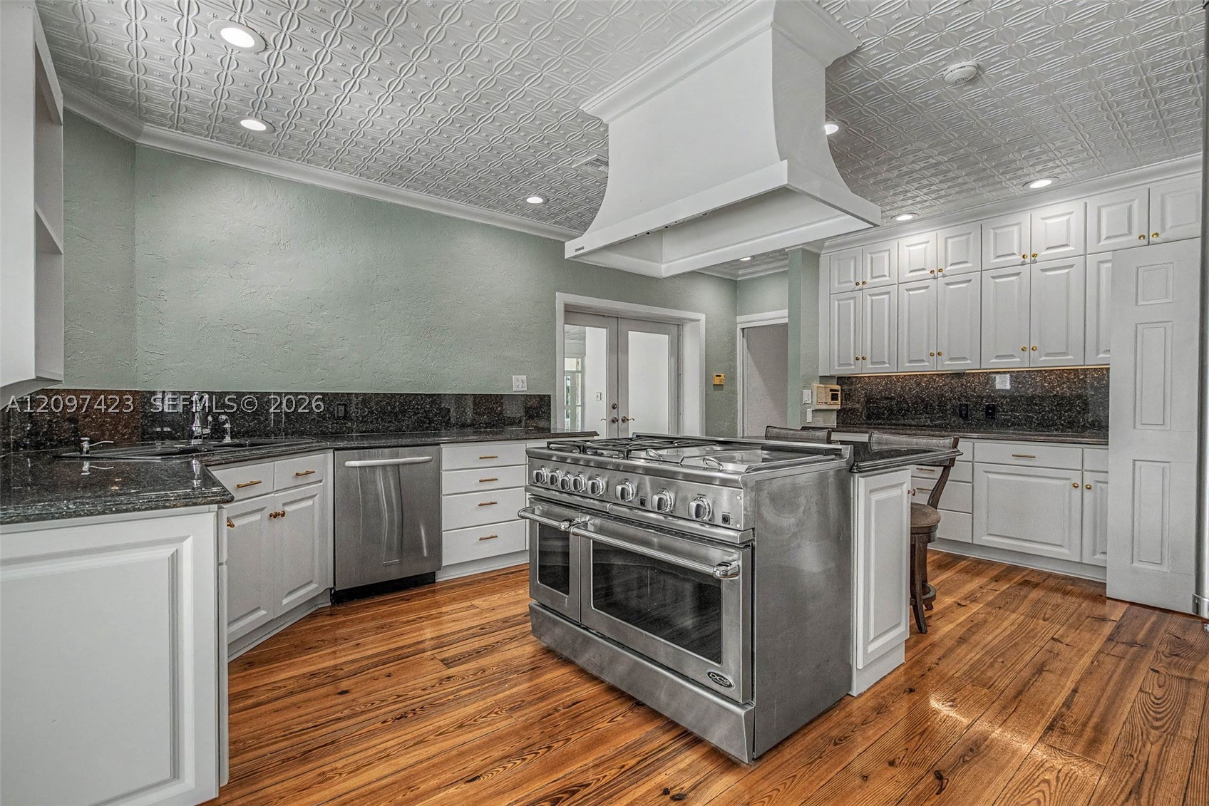 13470 SW 67th Ave Pinecrest, FL 33156