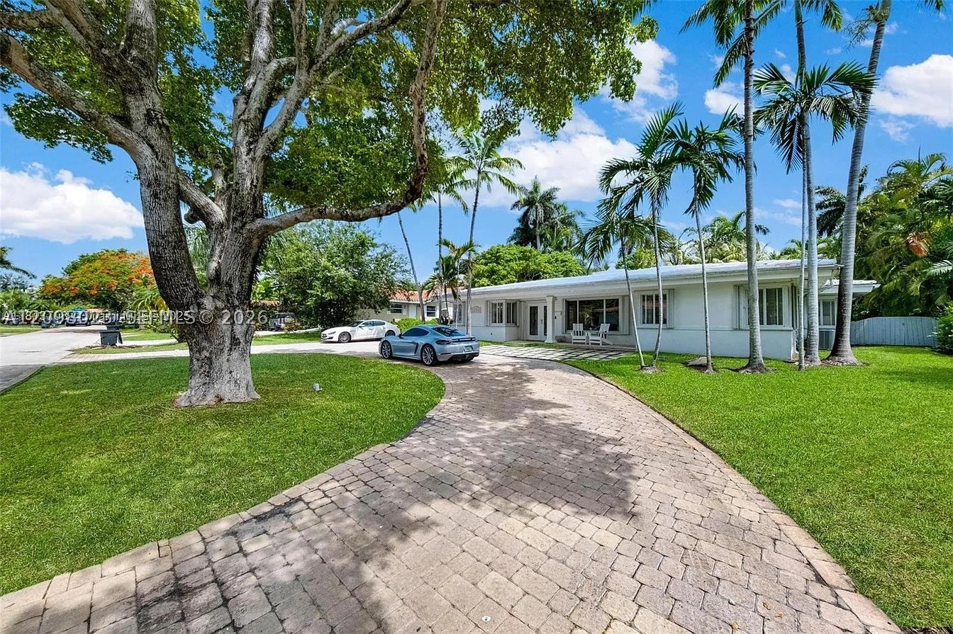 1255 NE 93rd St Miami Shores, FL 33138