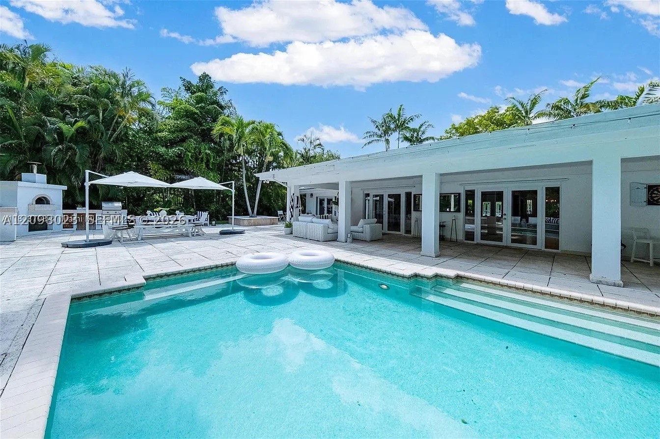 1255 NE 93rd St Miami Shores, FL 33138