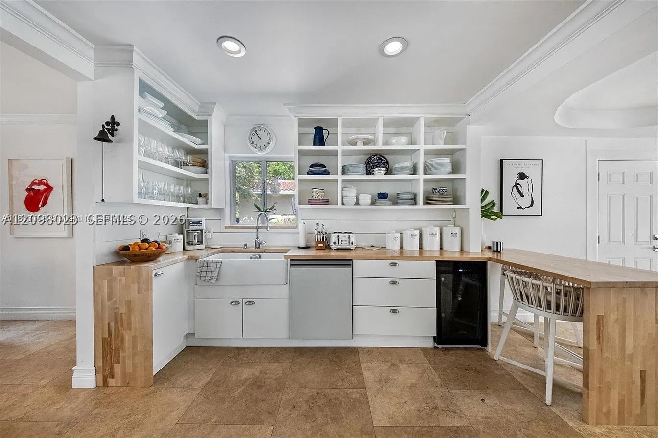 1255 NE 93rd St Miami Shores, FL 33138