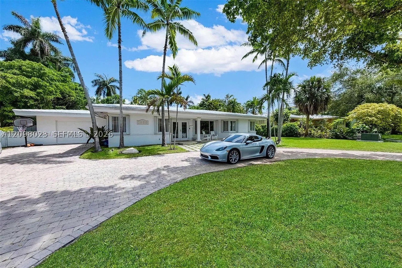 1255 NE 93rd St Miami Shores, FL 33138