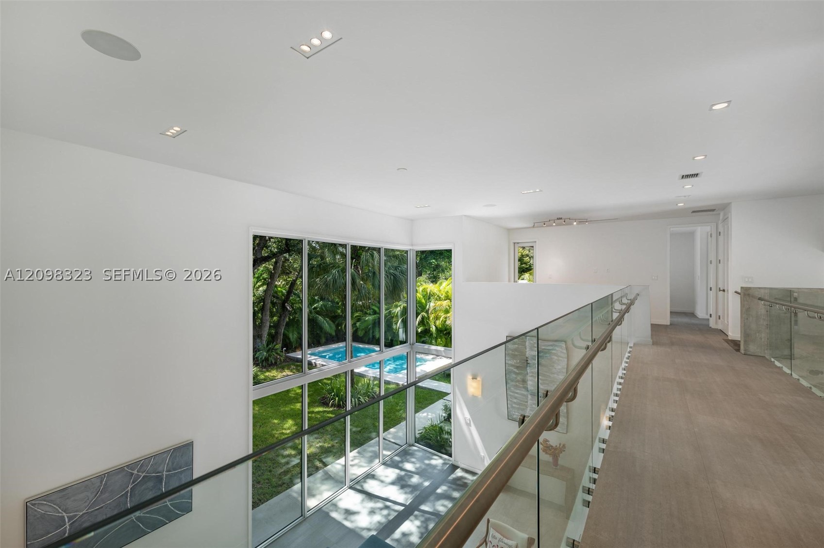 5960 SW 79th St South Miami, FL 33143