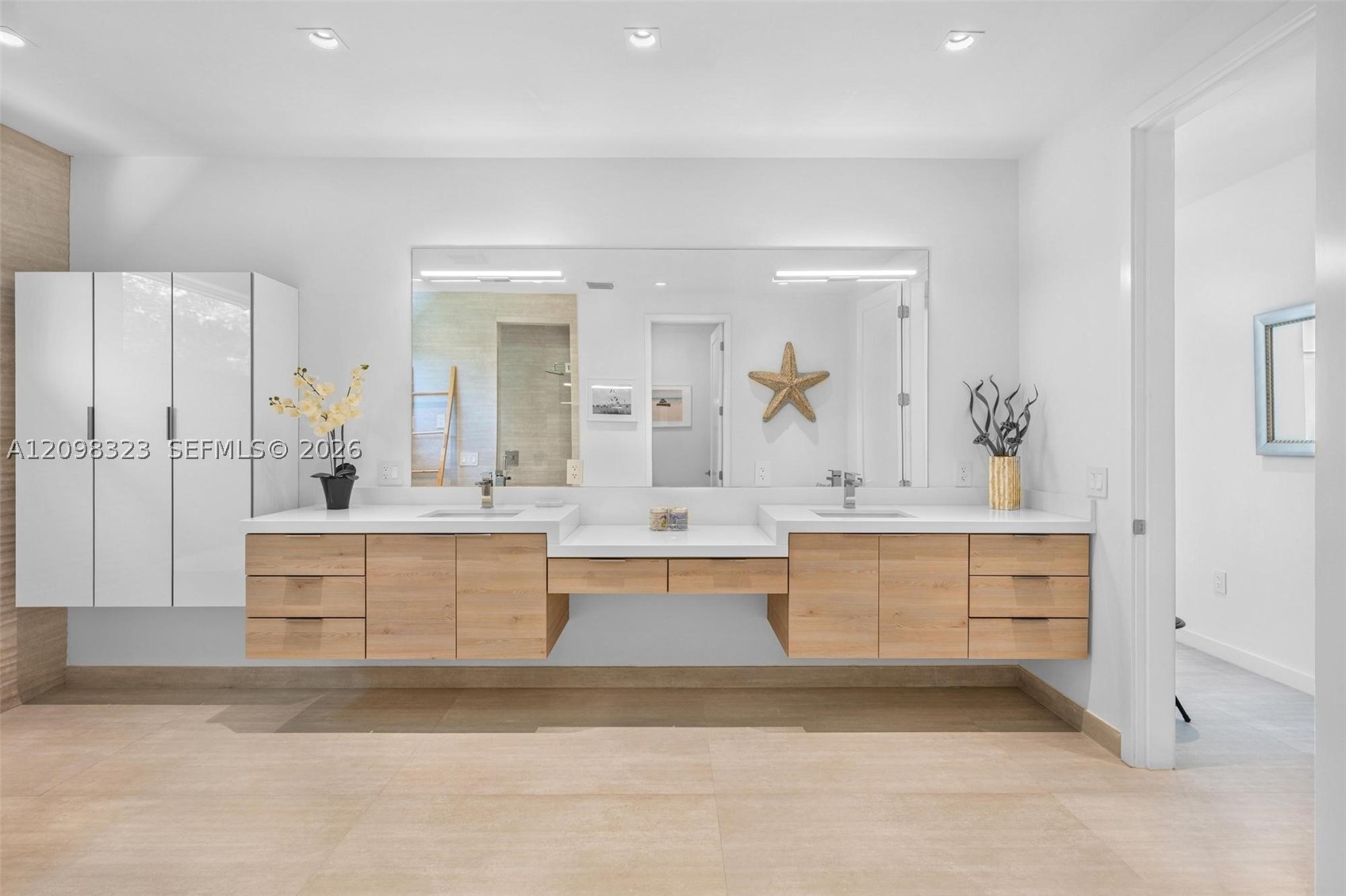 5960 SW 79th St South Miami, FL 33143