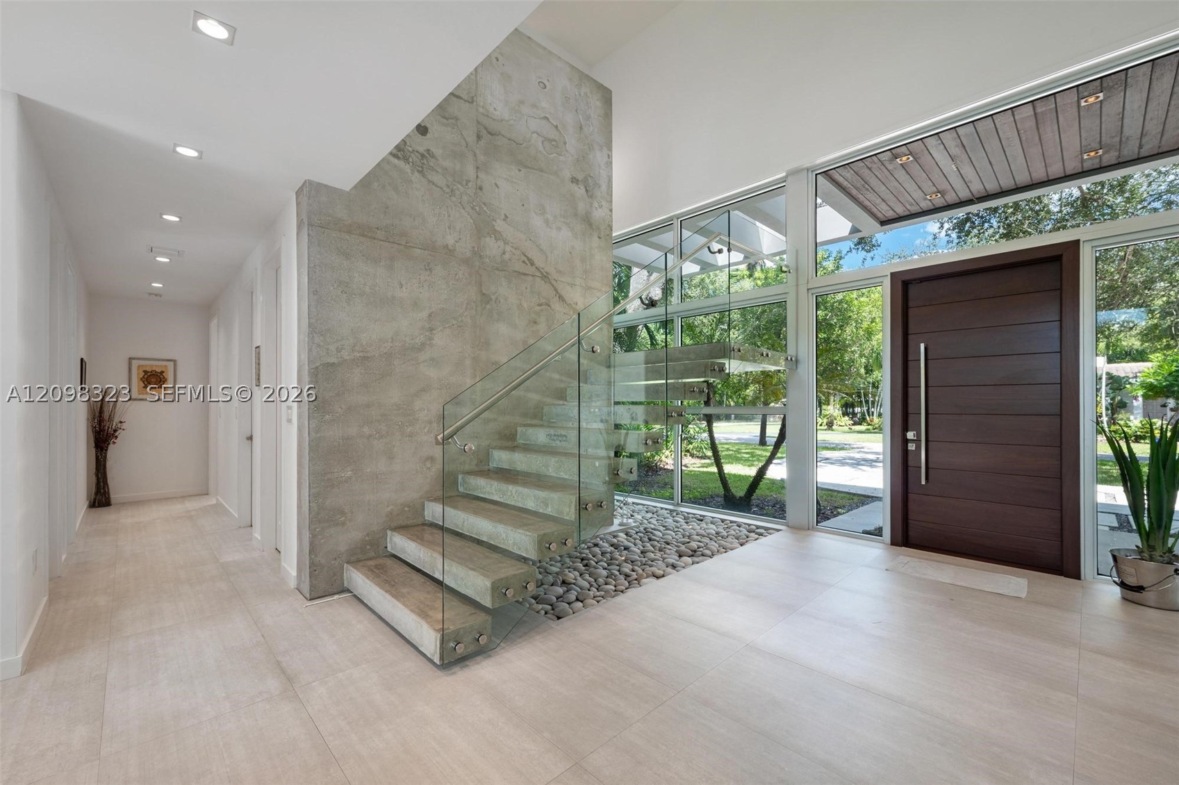 5960 SW 79th St South Miami, FL 33143
