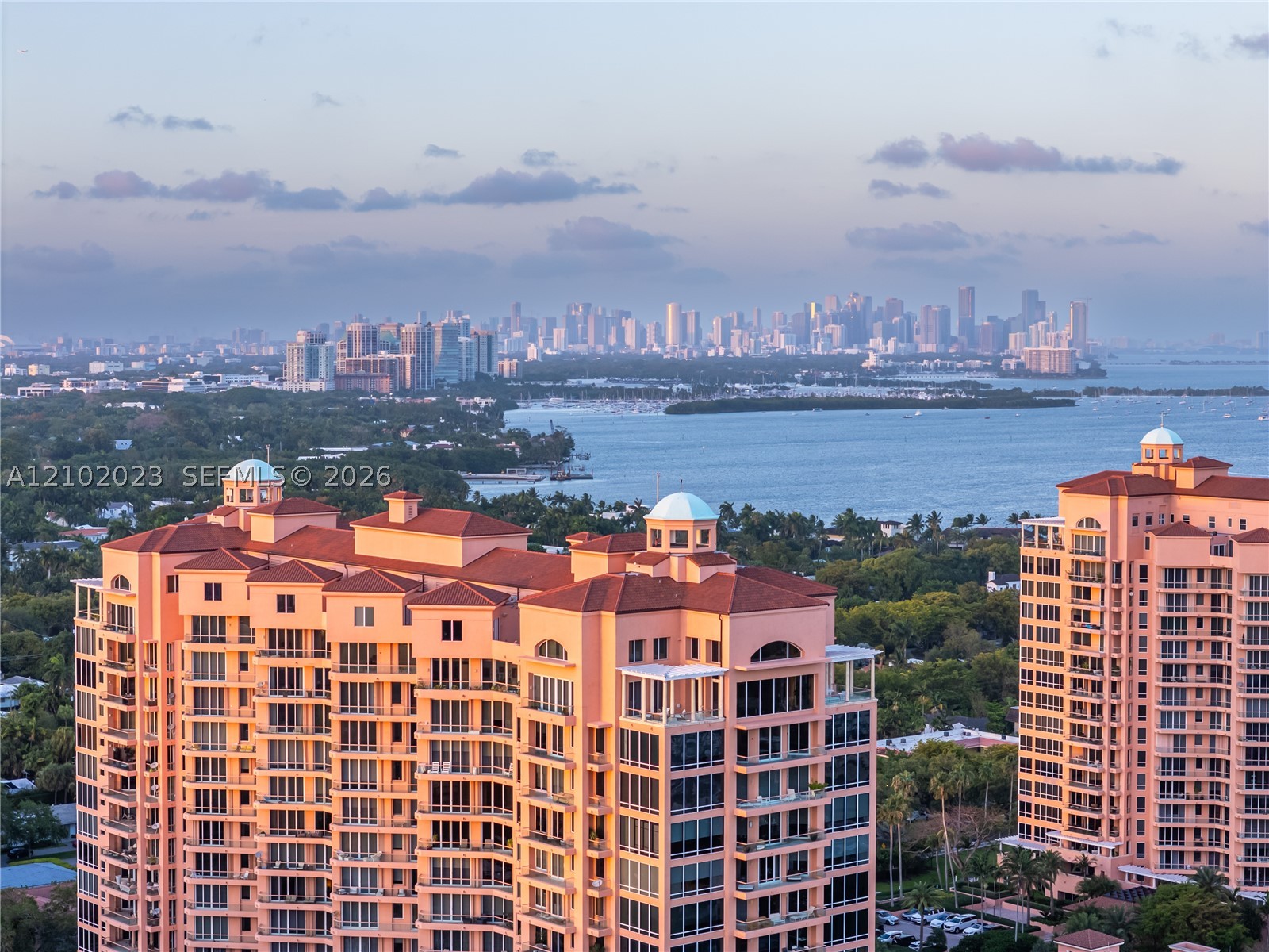 image Gables Club Tower II2