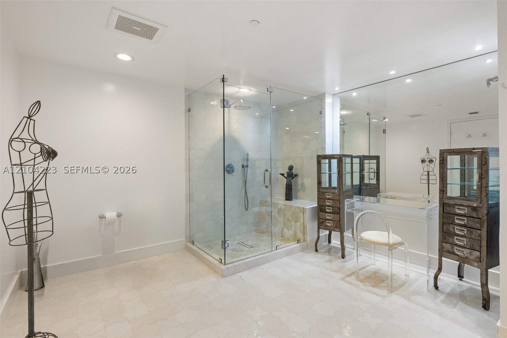 image Icon Brickell II16