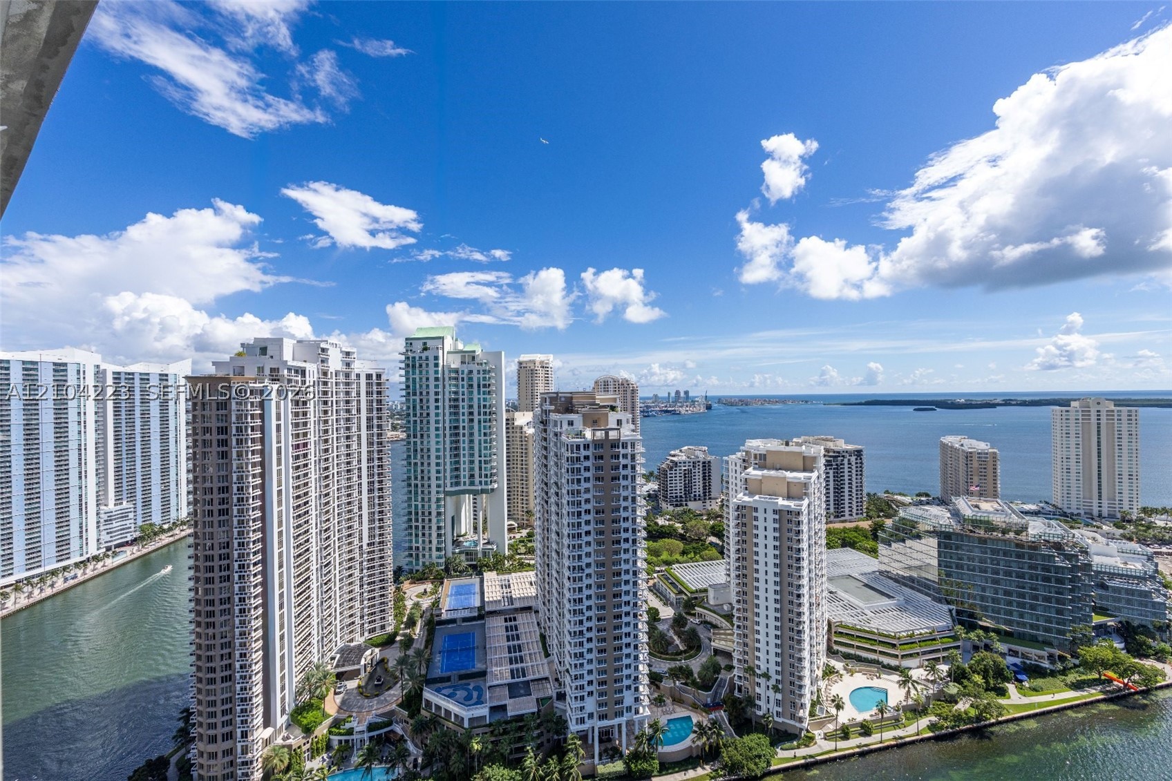 image Icon Brickell II26