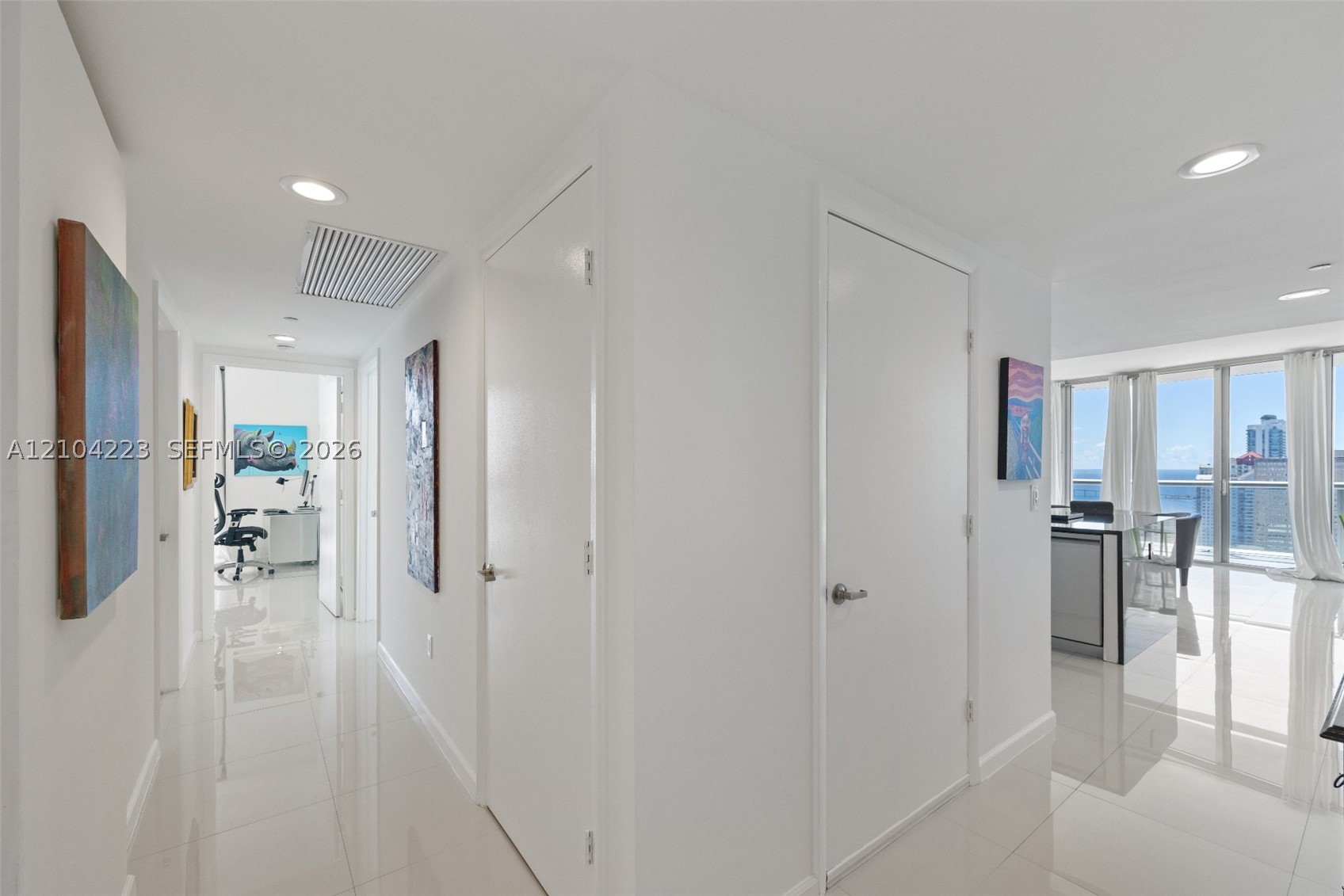 image Icon Brickell II30