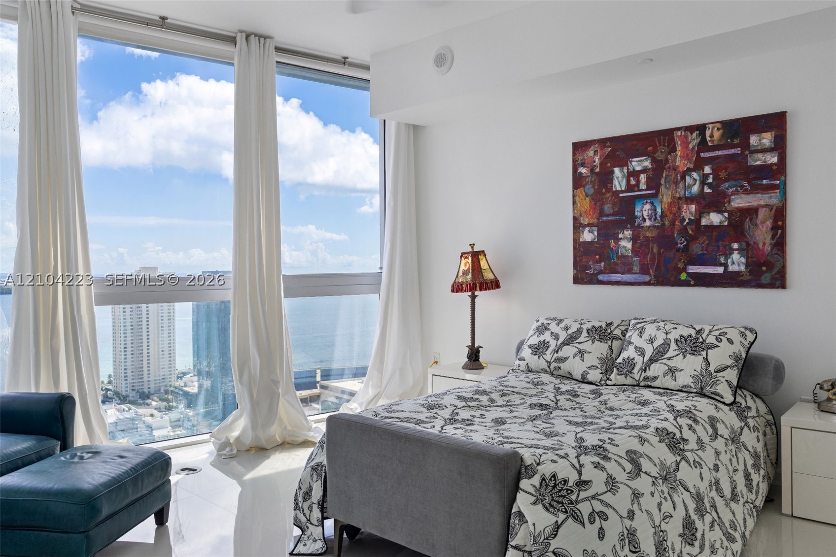 image Icon Brickell II34