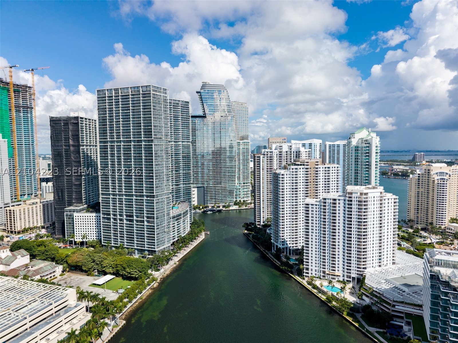 image Icon Brickell II47
