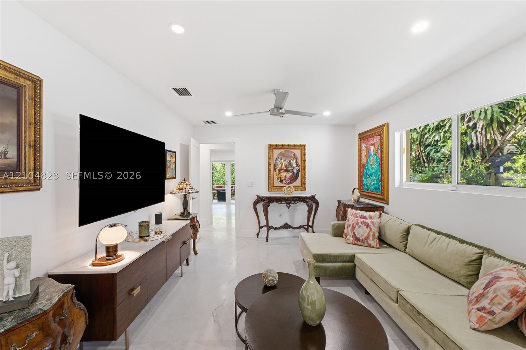 291 E Shore Dr E Miami, FL 33133