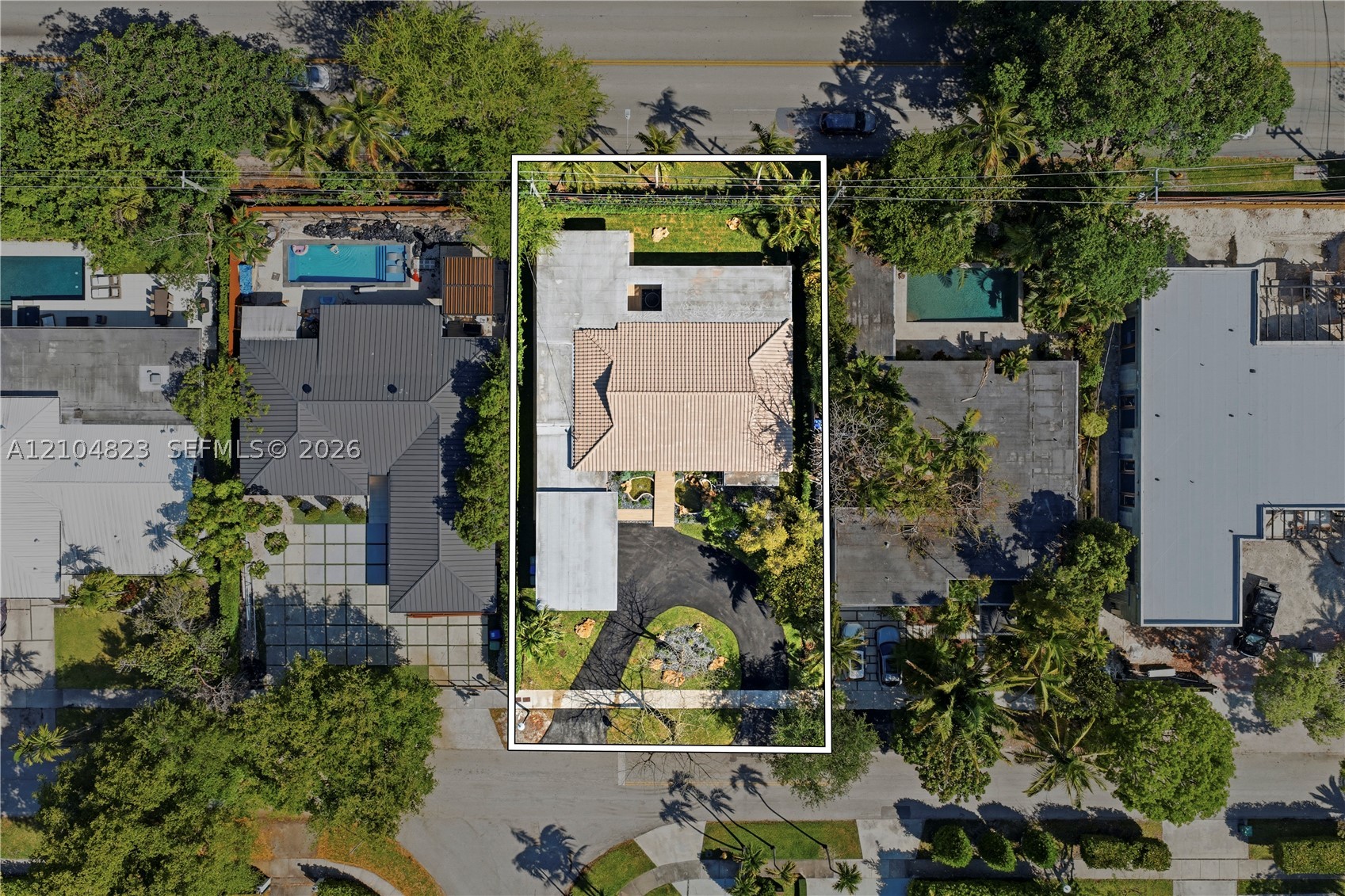 291 E Shore Dr E Miami, FL 33133