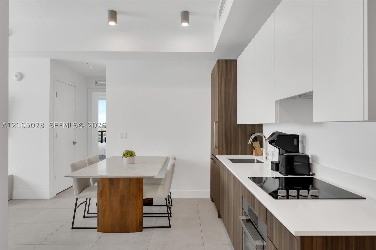 image Smart Brickell I6