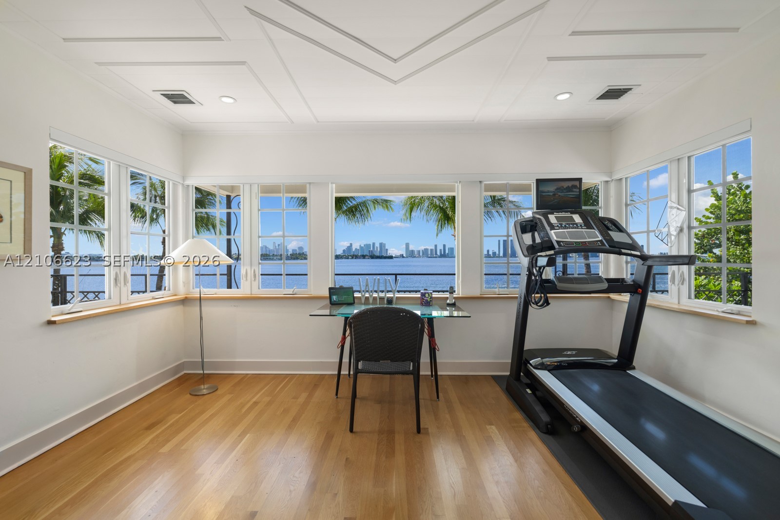 2312 Bay Ave Miami Beach, FL 33140
