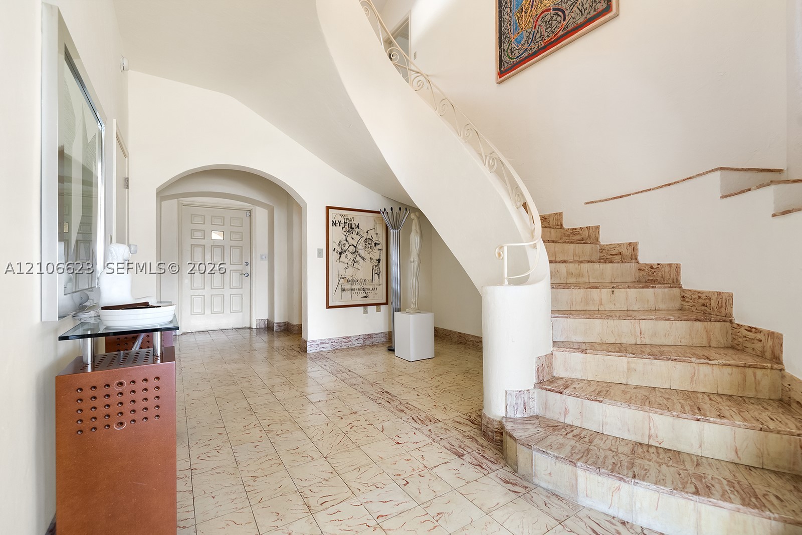 2312 Bay Ave Miami Beach, FL 33140